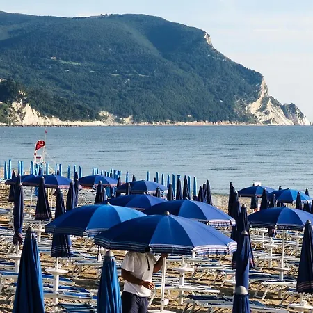 Kompleks wypoczynkowy Conero Azzurro Numana
