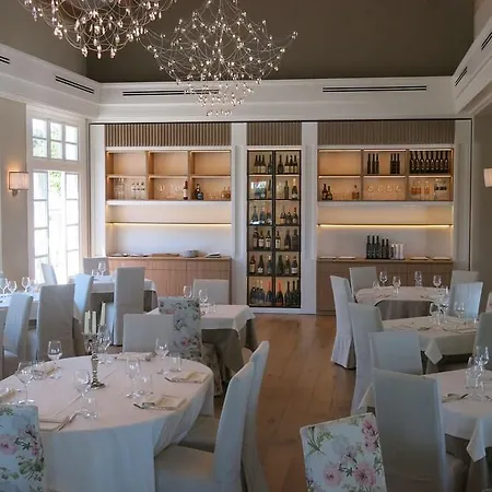 Conero Azzurro פארק נופש 3*